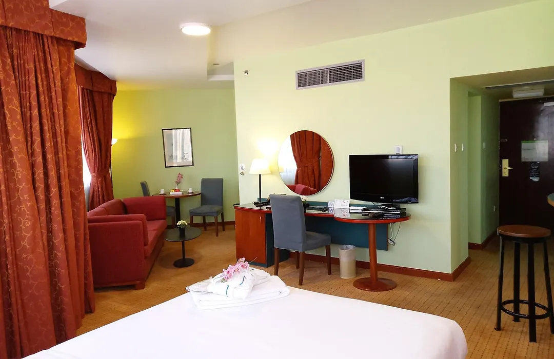 Al Diar Dana Hotel-1